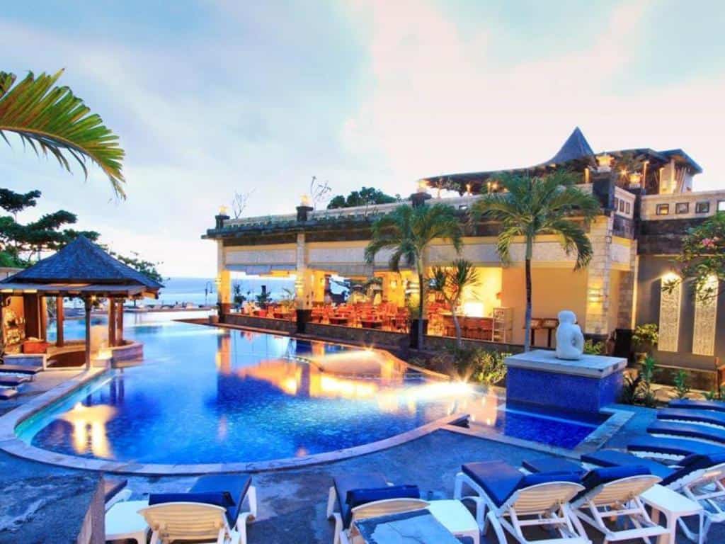 khách sạn ở trung tâm Bali