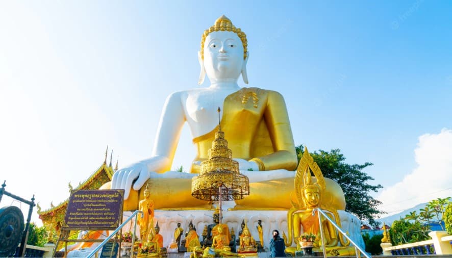 Chùa Wat Phra That Doi Kham