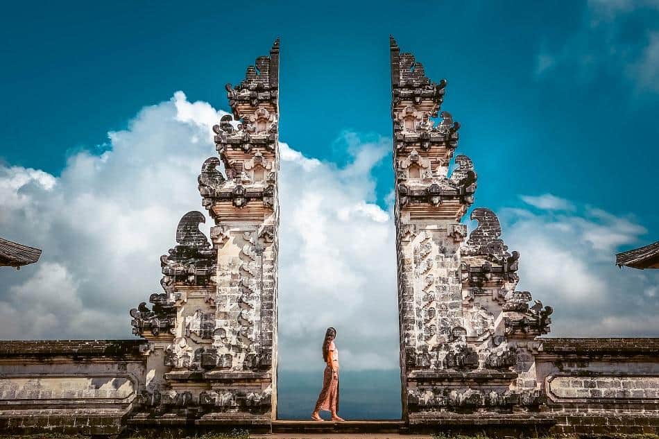Cổng trời Bali