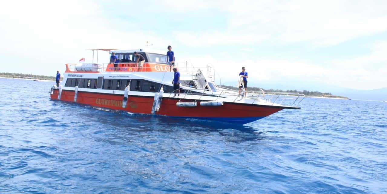 Một số combo tour du lịch, cách mua vé tàu đi, hướng dẫn ra đảo bằng thuyền đi từ nusa lembongan đến nusa penida