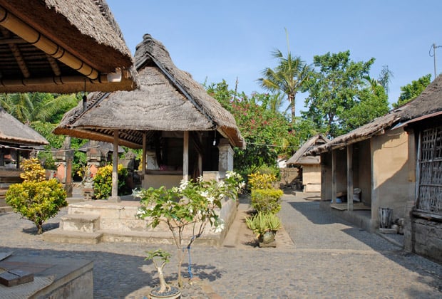 Kinh nghiệm du lịch tự túc đền Puseh Batuan, Bali 