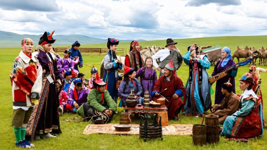 Với 15 năm kinh nghiệm thiết kế tour, Combo Nghỉ Dưỡng gợi ý vườn quốc gia Gorkhi-Terelj là địa điểm du lịch bạn không nên bỏ qua trong hành trình khám phá thiên nhiên ở Mông Cổ, chần chừ gì mà không đặt tour để trải nghiệm ngay cùng Combo Nghỉ Dưỡng