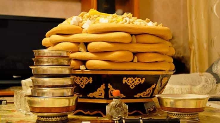 Tết Tsagaan Sar, lễ hội trăng trắng của người Mông Cổ với nét đẹp văn hóa và trang phục ngày Tết đặc trưng.